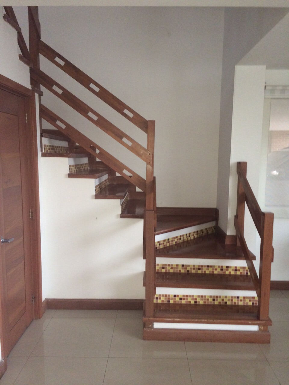 verinmuebles 242 029 ARRIENDO LINDA CASA