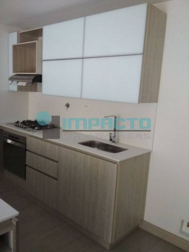 SE ARRIENDA APARTAMENTO EN CASTROPOL COD 11085 bb