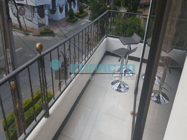 APARTAMENTO AMOBLADO EN LAURELES COD 20242