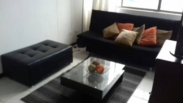 APARTAMENTO AMOBLADO EN LAURELES COD 20214