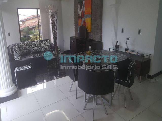 APARTAMENTO AMOBLADO EN LAURELES COD 20242