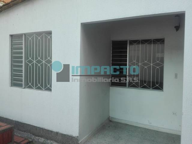 SE ARRIENCA CASA COMERCIAL EN SANTA GEMA PARA COD 11147 EE