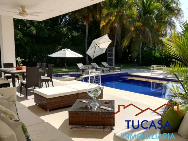 Casa en venta Puerto Peñalisa Ricaurte, 4 habitaciones, un nivel, piscina privada, moderna