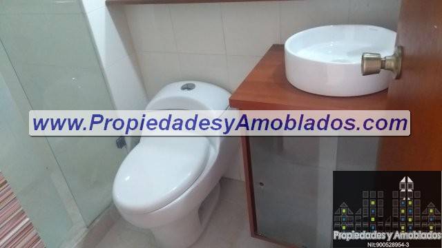 Apartamento Amoblado en Alquiler en el Poblado Cód. 10635-1