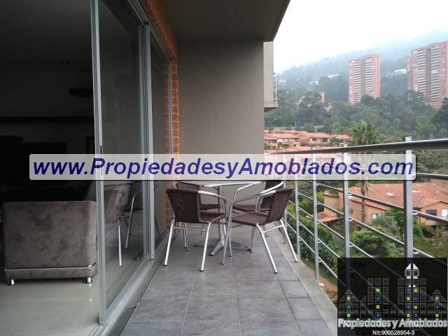 Apartaestudio Amoblado para la Renta en el Poblado Cód. 10633-1