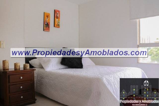 Se Arrienda Apartamento Amoblado en el Poblado Cód. 10614-1