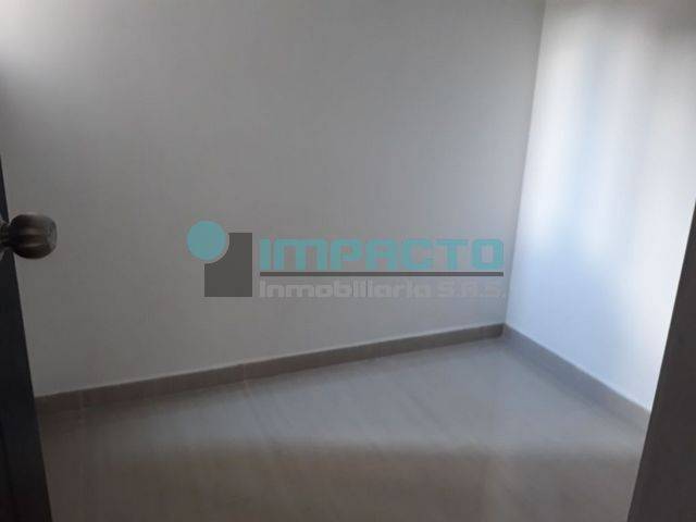 SE ARRIENDA APARTAMENTO EN ROBLEDO COD 11216 TT