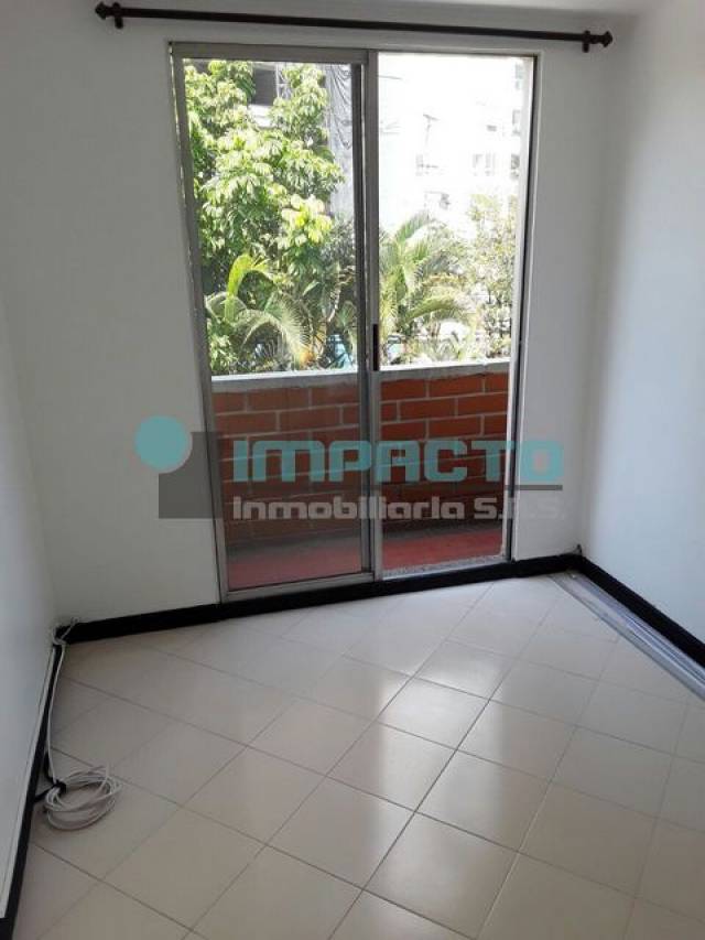 SE ARRIENDA APARTAMENTO EN EL POBLADO COD 11201 O