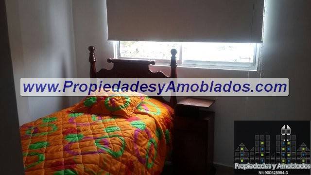 Apartamento Amoblado en el velódromo Cód. 10589-1