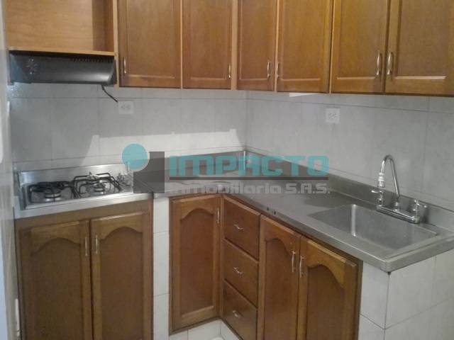 SE ARRIENDA APARTAMENTO EN VILLA HERMOSA COD 11206 AS