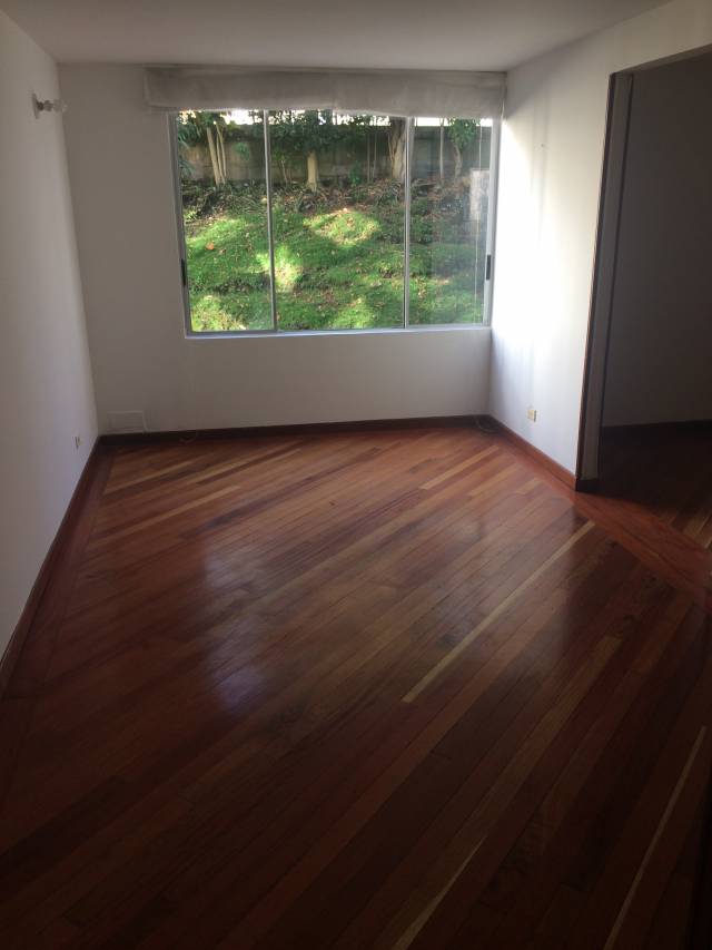 Apartamento en Bella Suiza Alta