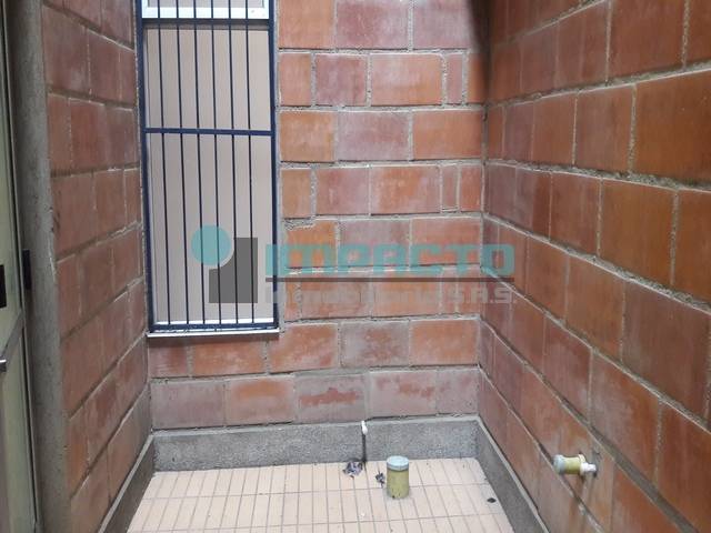 SE ARRIENDA APARTAMENTO EN CALASANZ COD 11240 QW