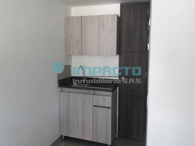 Se arrienda local en el sector de laureles la castellana cod 11357
