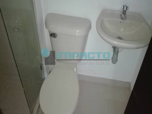Se arrienda apartamento en el sector de Robledo cod 11372