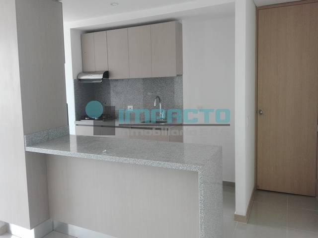 Se arrienda apartamento en el sector del naranjal cod 11383