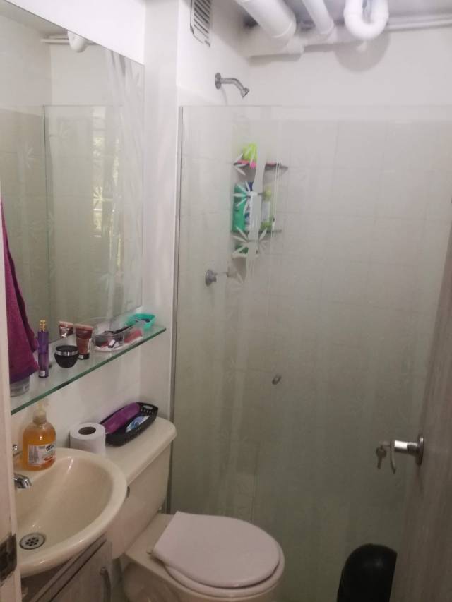 VENDO CÓMODO APARTAMENTO EN BUENOS AIRES