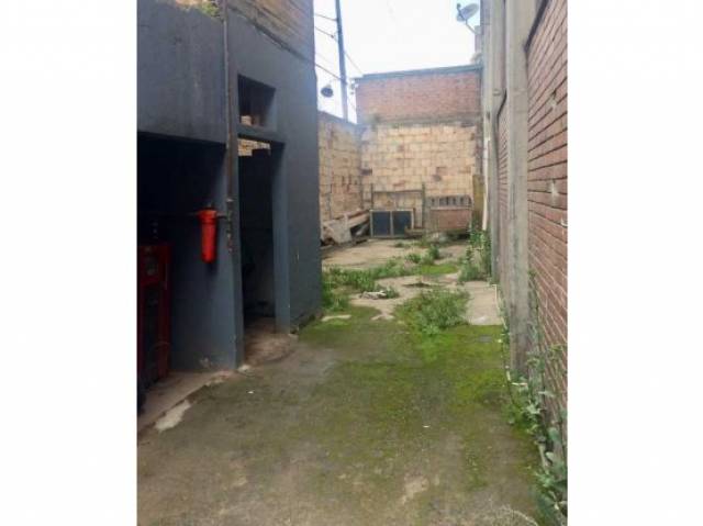 ARRIENDO BODEGA EN FONTIBON