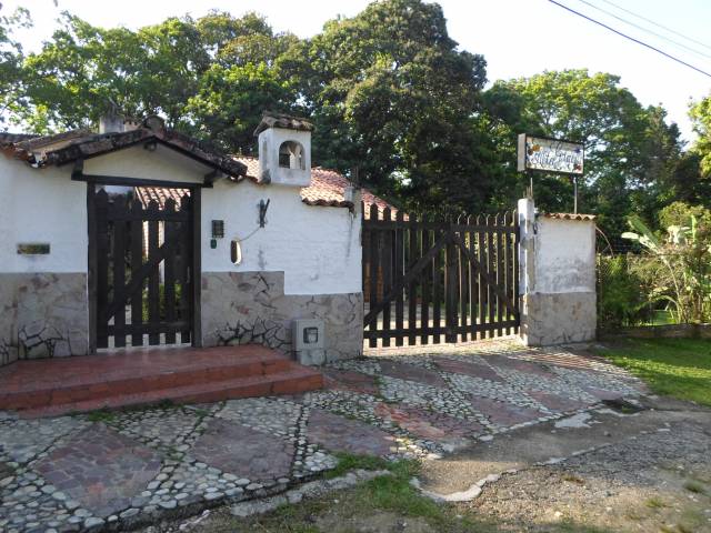 Venta de hermosa casa Campestre en Píedecuesta, vereda La Mata