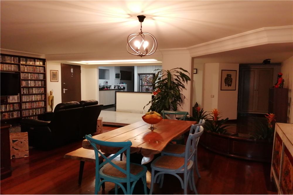 Venta Apartamento Chico Alto 157M2.