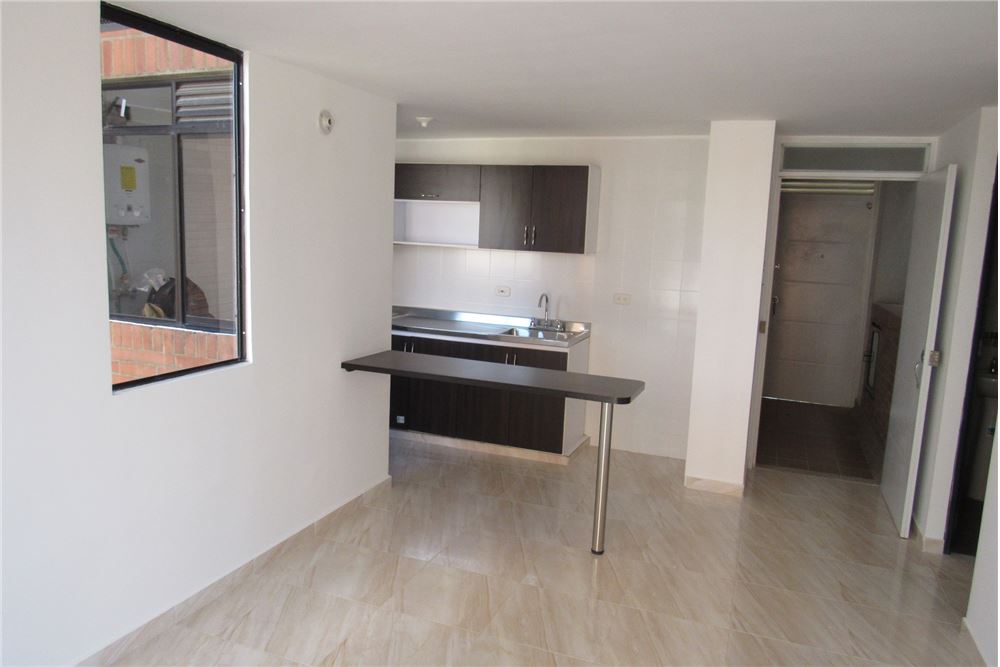 VENDO APARTAMENTO EL CHARQUITO MADRID