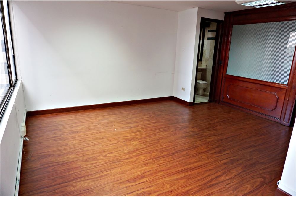 Arriendo Oficina en Chico Norte - 42 m2