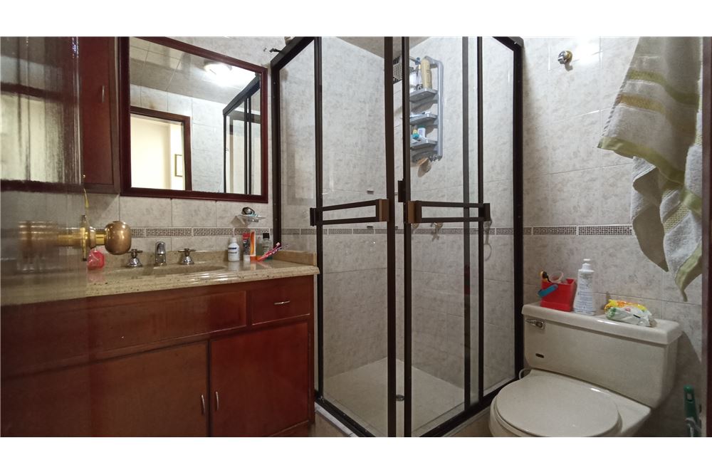 SE VENDE APARTAMENTO EN SANTA BIBIANA BOGOTA