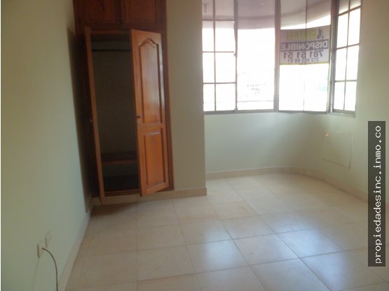 APARTAMENTO EN EDIFICIO KERGUELEN