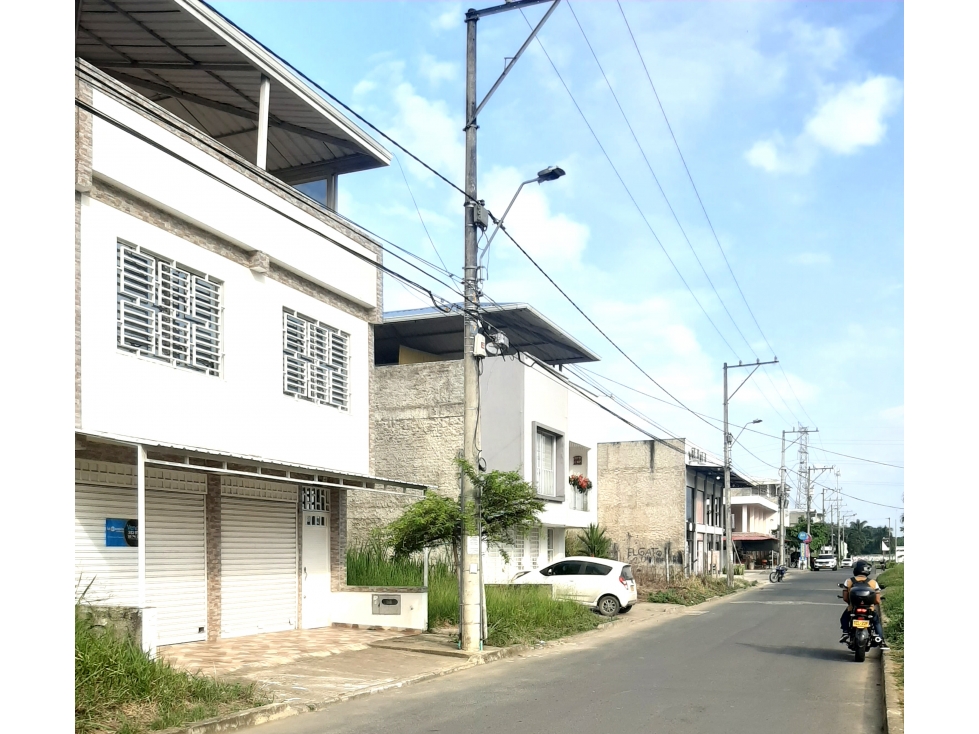Casa en venta alfaguara Jamundi con local comercial barrio anturios