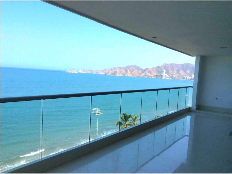 EN VENTA APARTAMENTO PLAYA SALGUERO