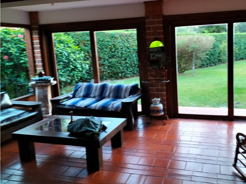 Venta de casa campestre en Retiro llanogrande