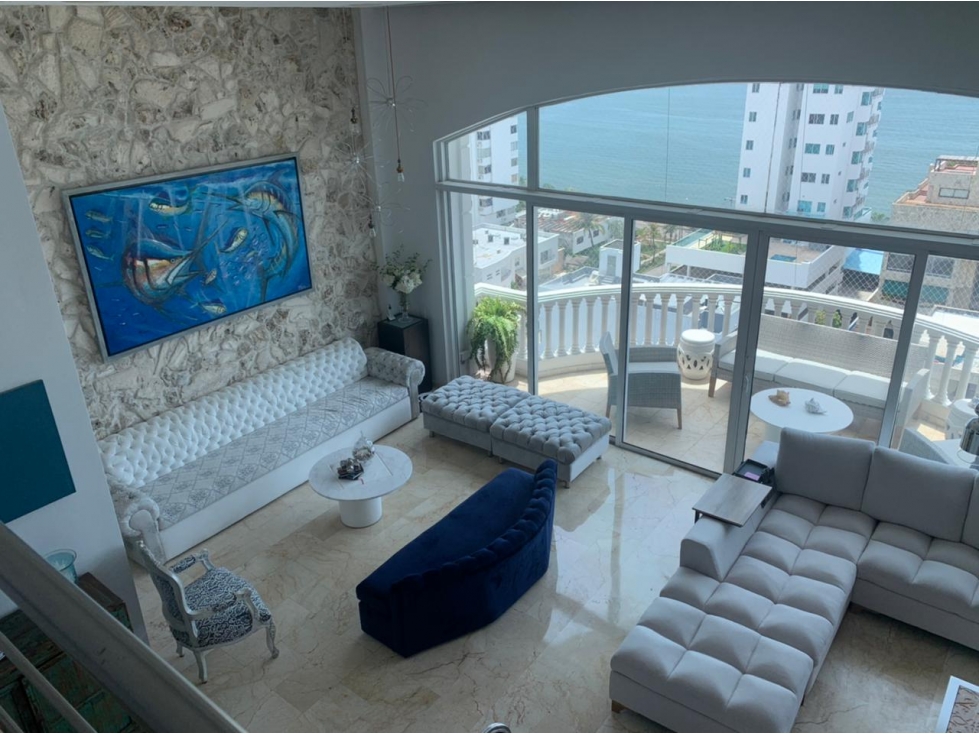 Apartamento en Castillogrande, Edificio Cristina