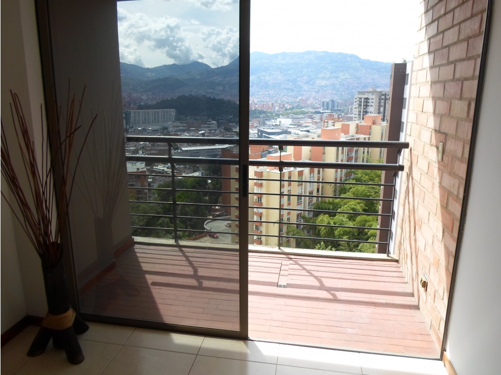 Apartamento en arriendo sector El Encierro