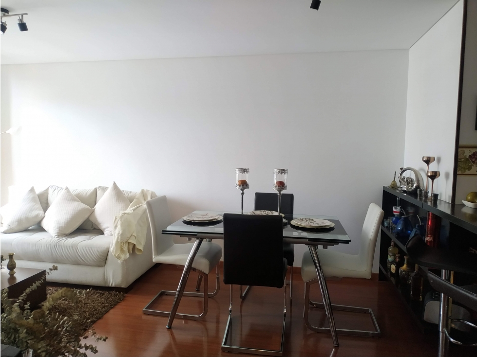 Apartamento en venta Mazuren Balcones del Carmén