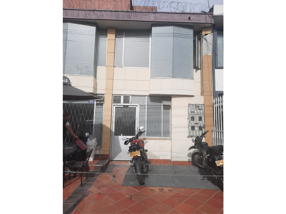 Casa Comercial en Arriendo, La Castellana, Barrios Unidos