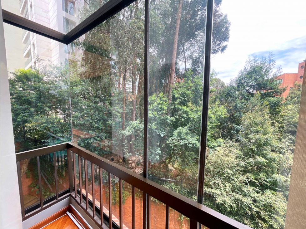 En Los Rosales, Duplex de 213 mts, hermosa vista.!!