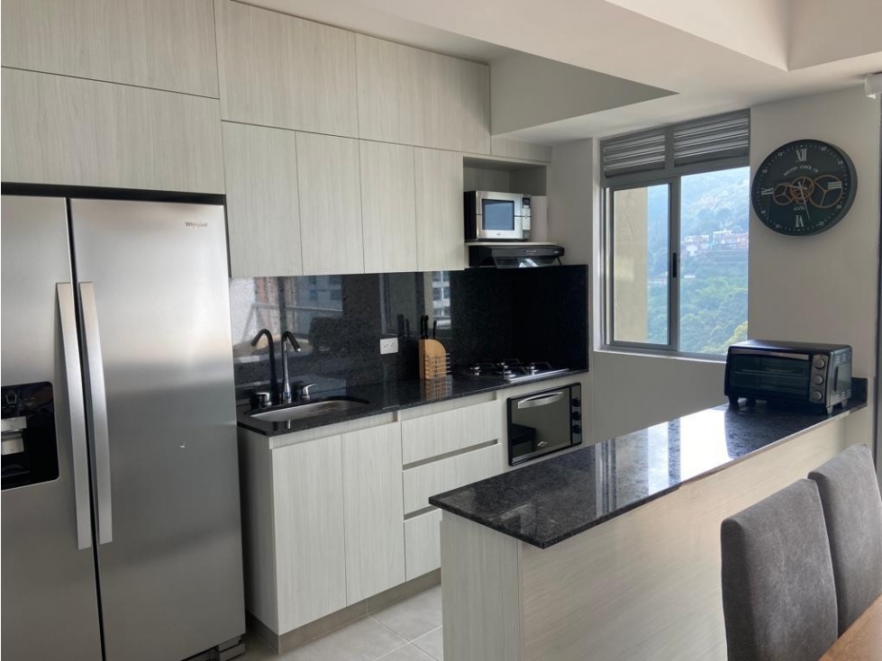 Apartamento en Venta Sabaneta Sector Las Lomitas