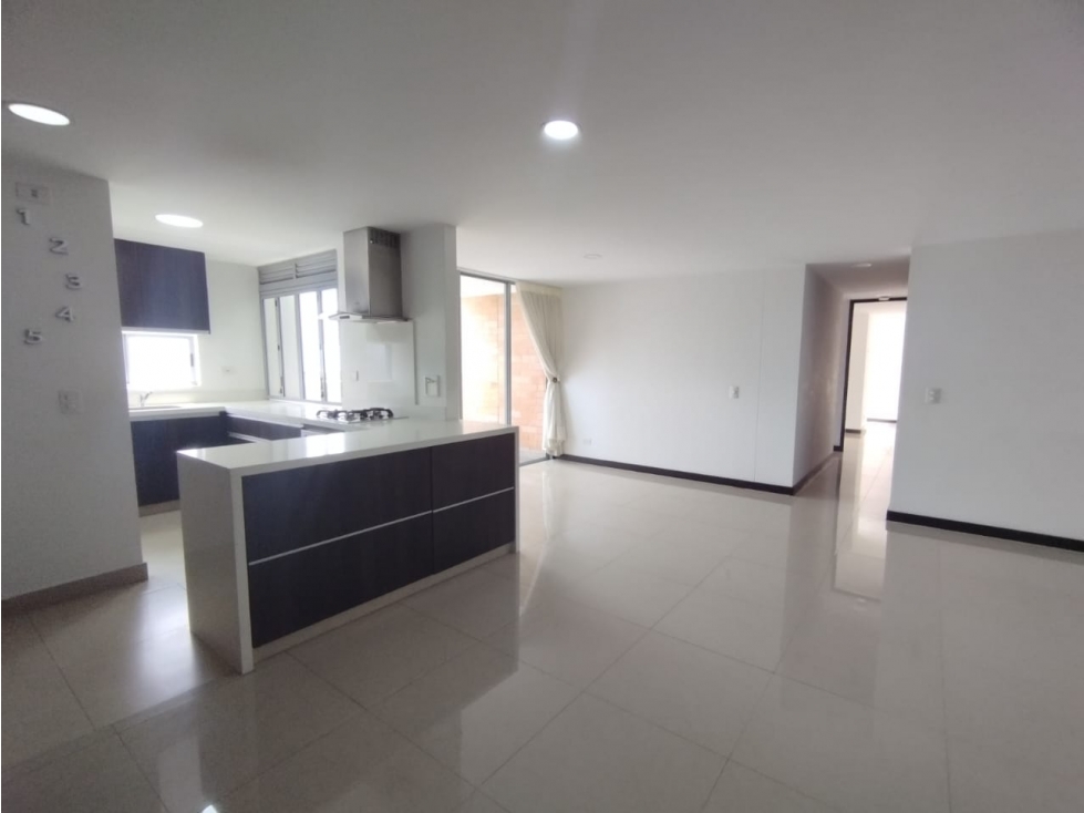 Apartamento en Arriendo Envigado Sector Loma las Brujas