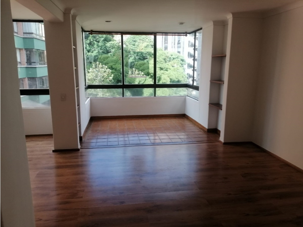 Apartamento en arriendo Medellín Sector Altos del Poblado