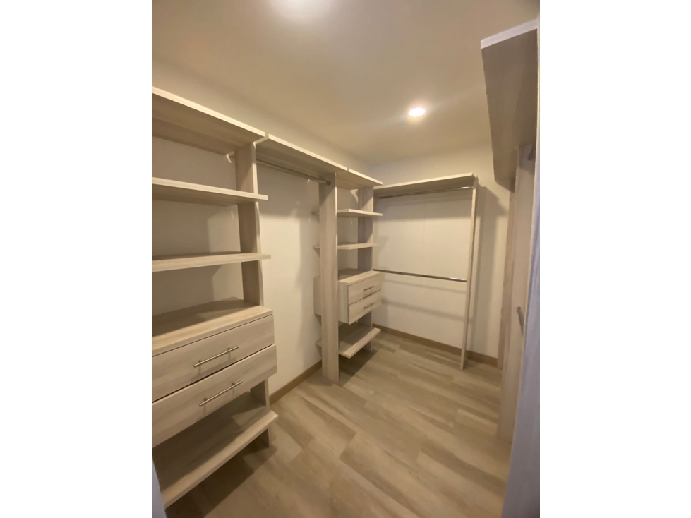 Apartamento en Arriendo en Envigado Sector Loma las Brujas