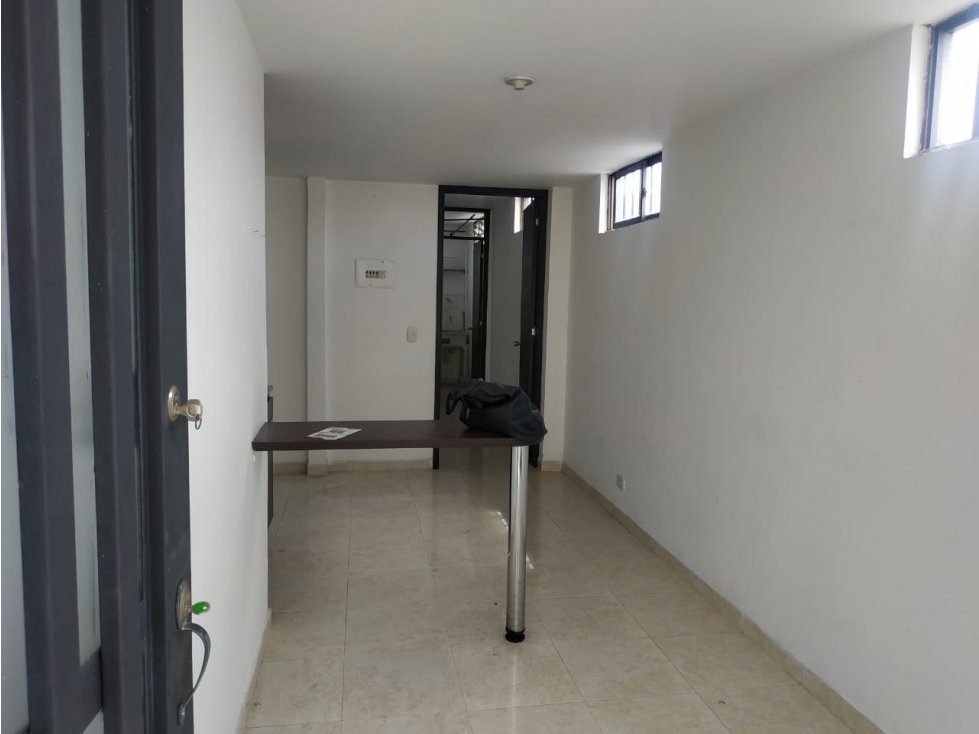 APARTAMENTO EN ARRIENDO SECTOR LA CAROLA