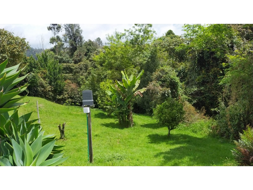 CASA CAMPESTRE En El Escobero. LOTE INDEPENDIENTE *ANTES DE PEAJE*