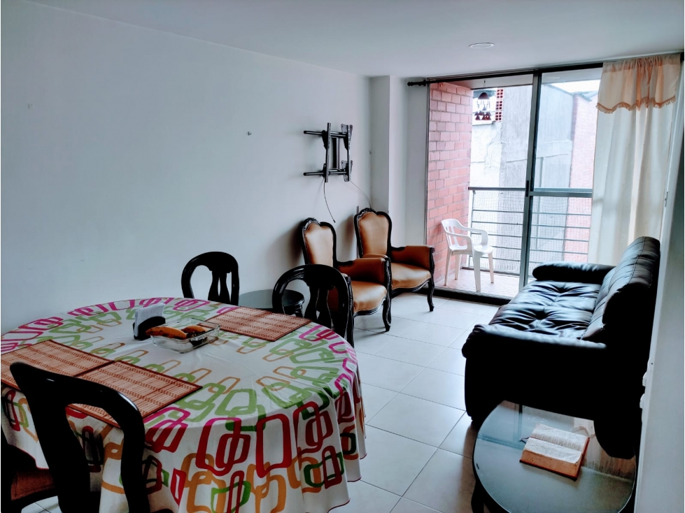 VENTA APARTAMENTO SABANETA SECTOR CALLE DEL BANCO