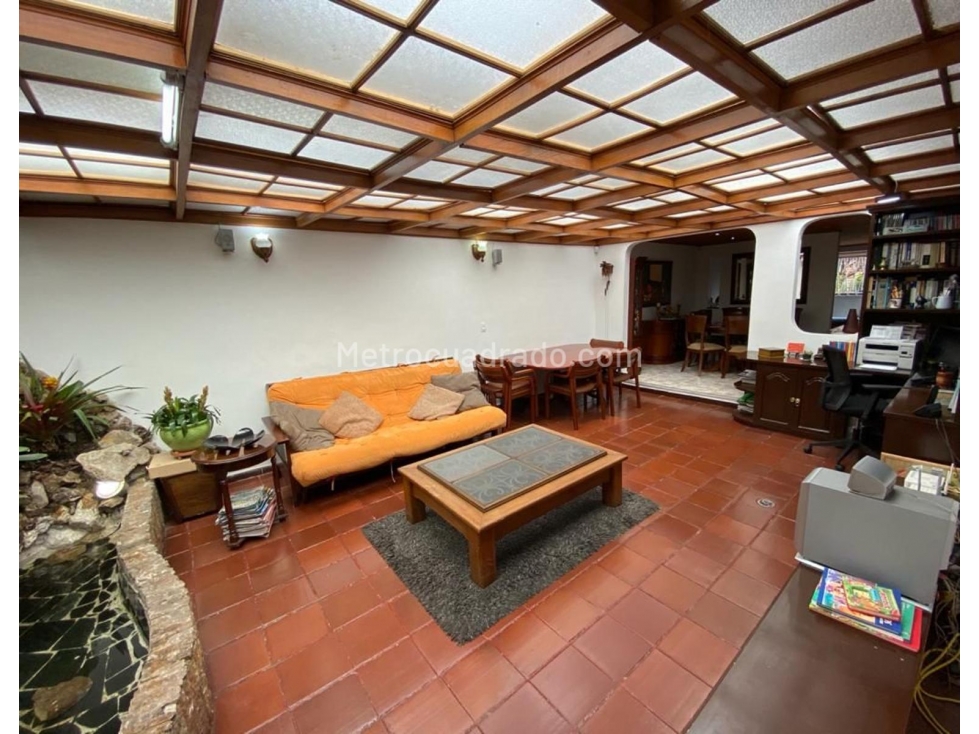 Casa en Arriendo y Venta , CEDRITOS