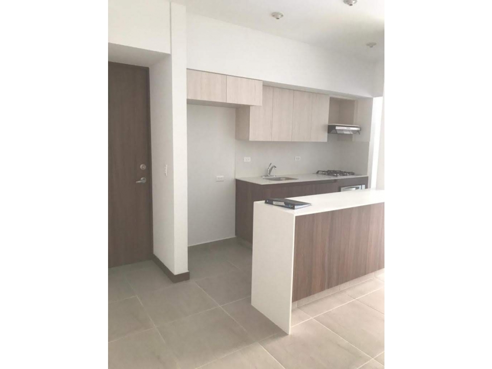 APARTAMENTO PARA ARRIENDO UBICADO EN SANTA ANA