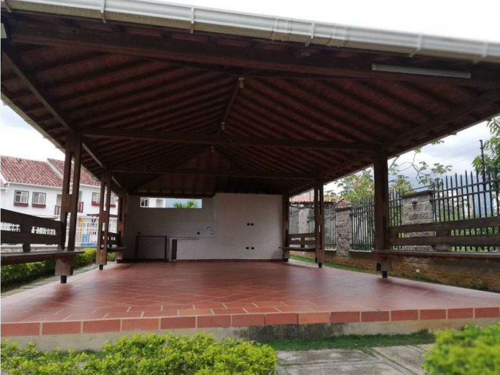 Casa Nro. 10 - Conjunto Residencial Prados de Laurentia, Floridablanca