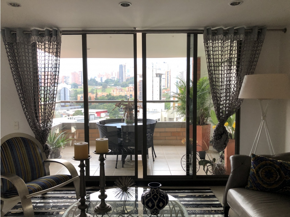 Apartamento en Santa Maria de los Angeles, El Poblado