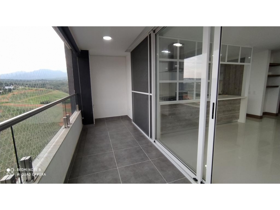 SE VENDE APARTAMENTO AL SUR DE CALI, CIUDAD JARDIN. D