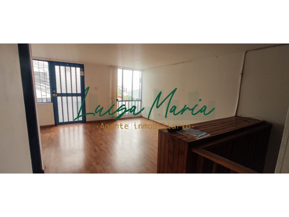 Se vende casa en Milán 3183181954