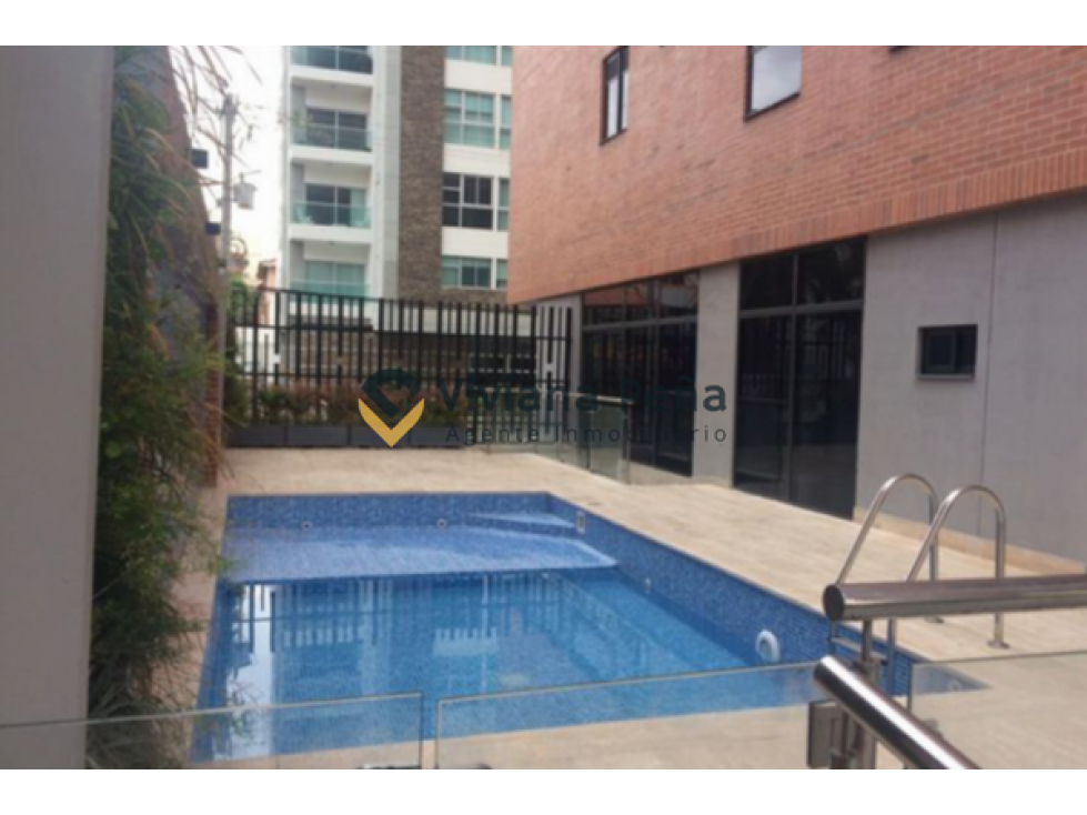 VENDO Apartamento de Lujo en Altos de Riomar