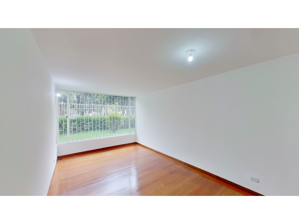 Vendo Apartamento en Suba pinar 80 M2 con parqueadero propio.